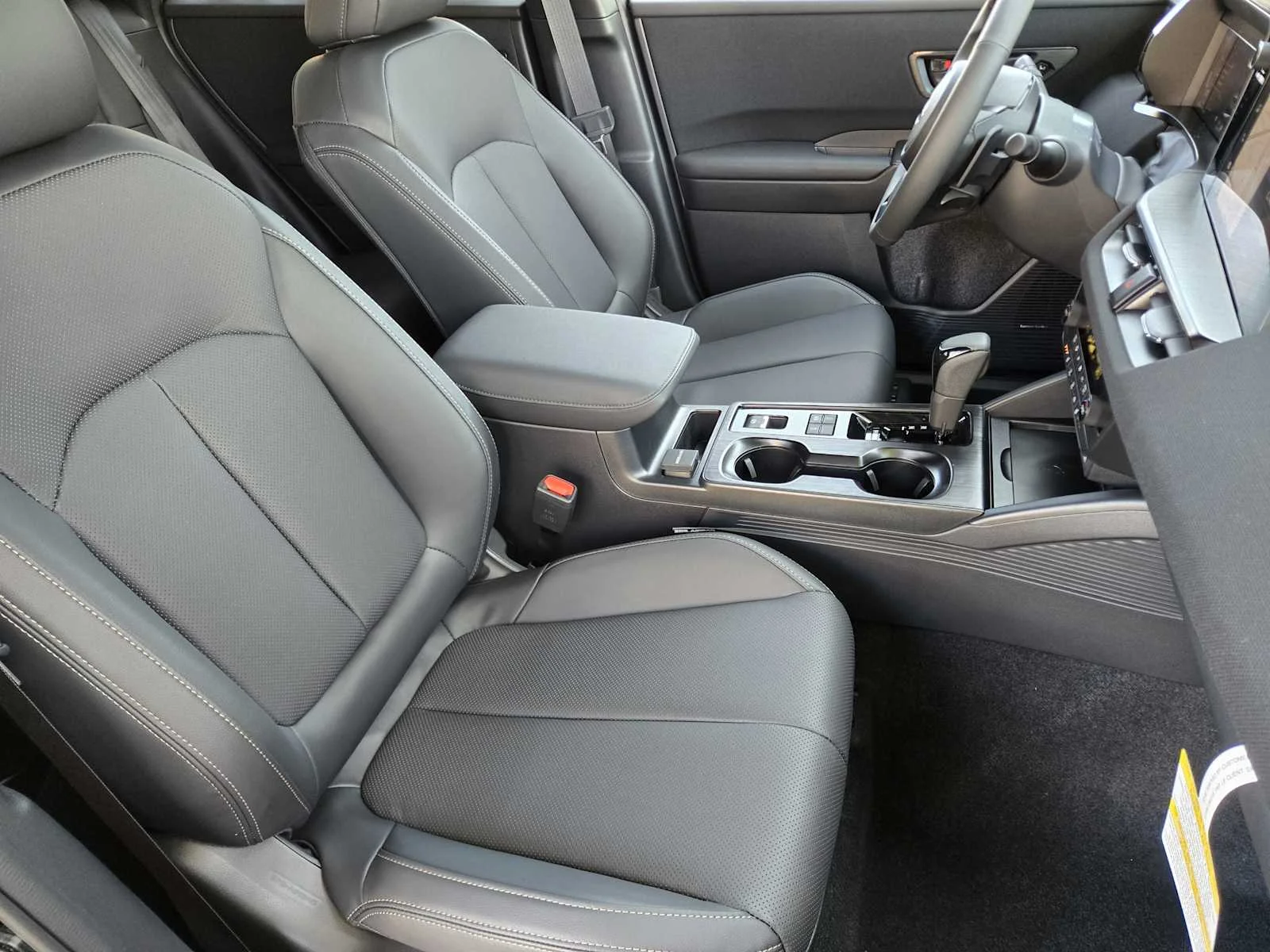 2026 Subaru Outback Limited - Photo 9