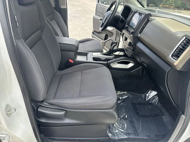 Used 2022 White Nissan SV image 10