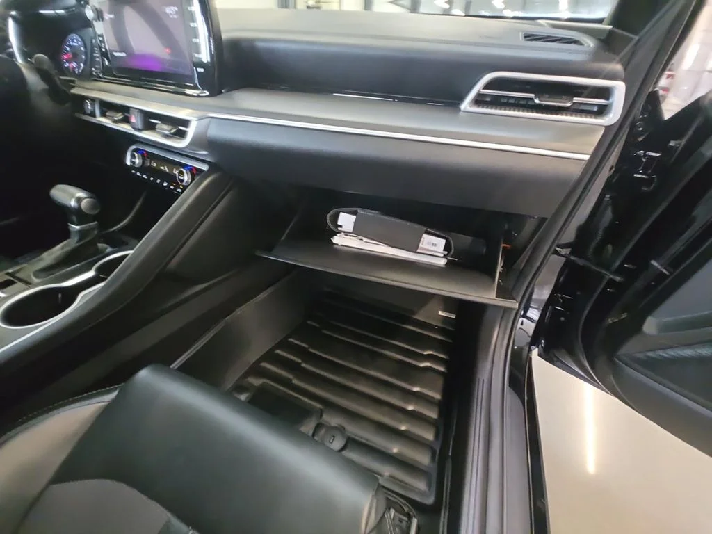 Used 2022 Black Kia GT-Line image 36