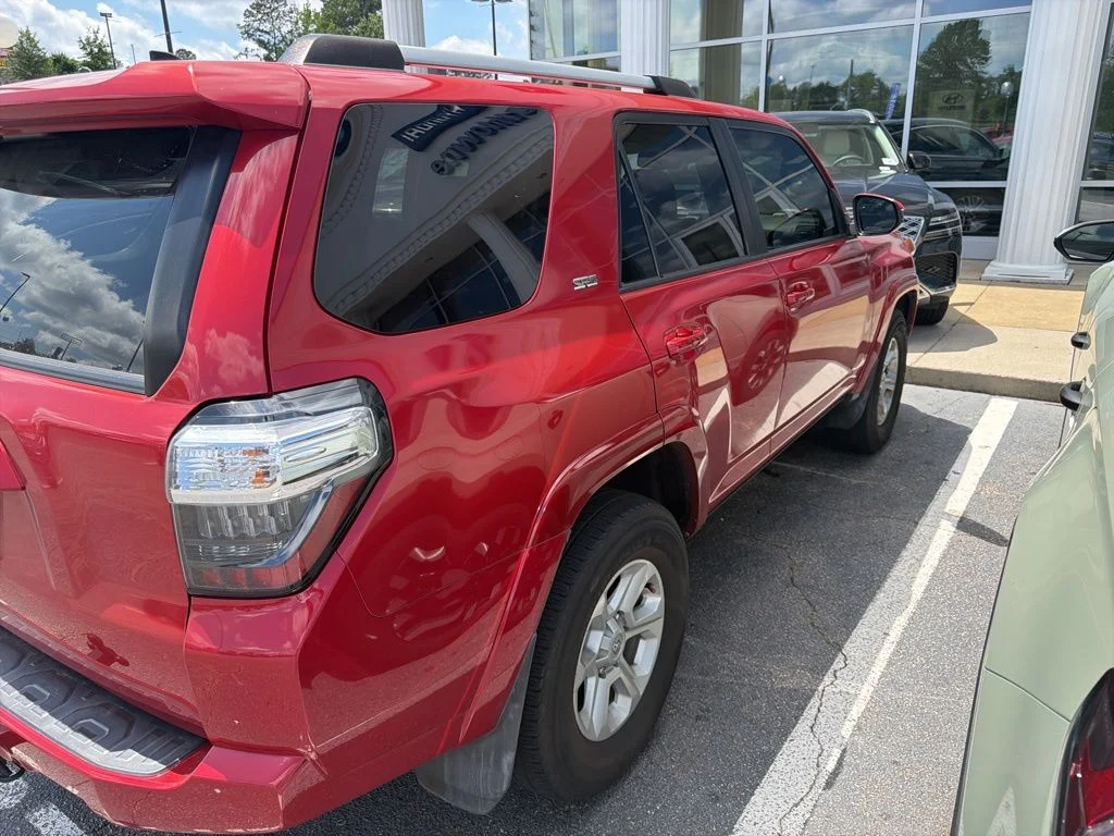 Used 2022 Red Toyota SR5 image 5