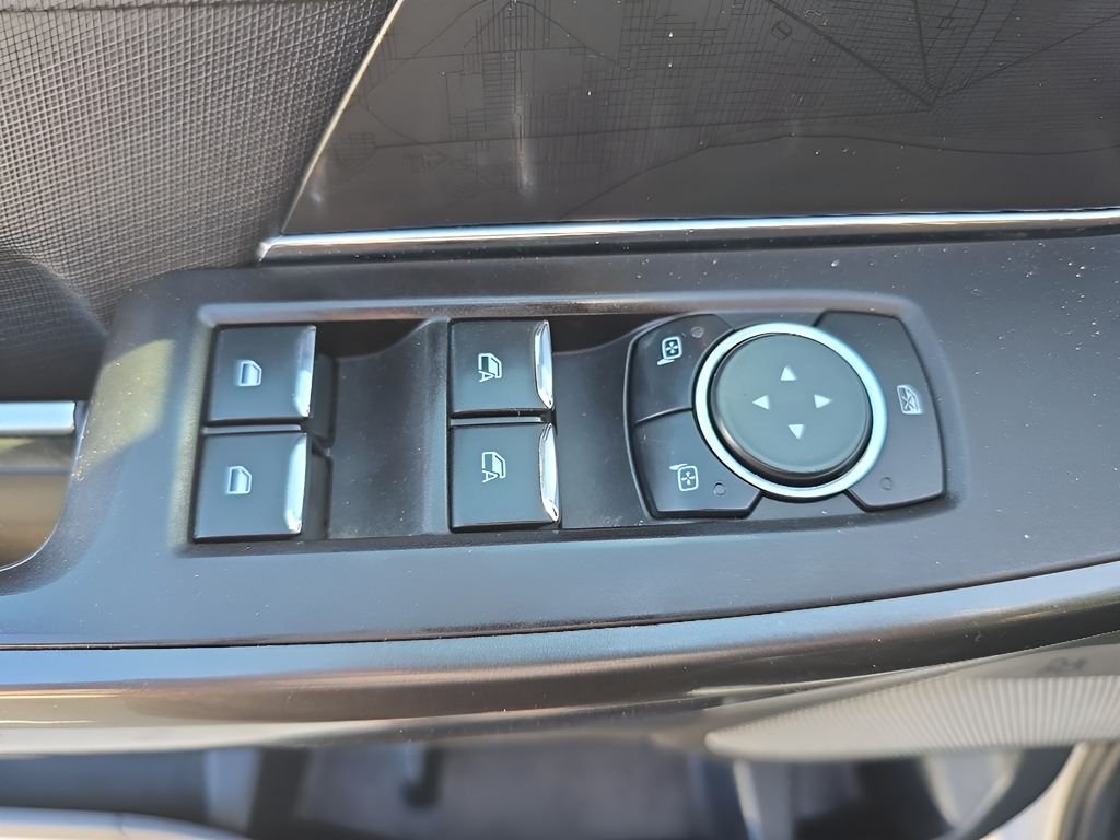 Used 2021 White Ford  image 12