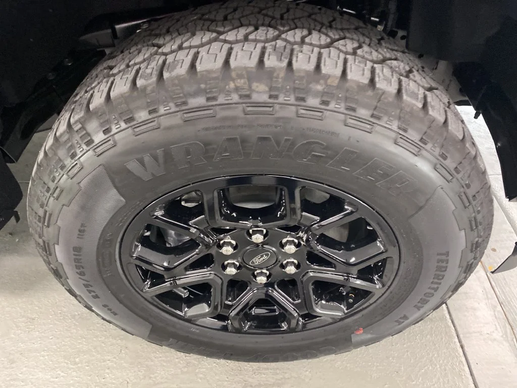 New 2026 Blue Ford XLT image 5