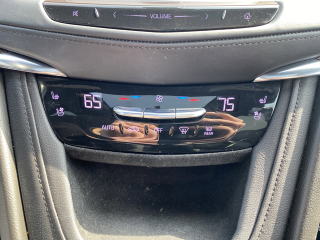 2019 Cadillac XT5 Platinum - Photo 24