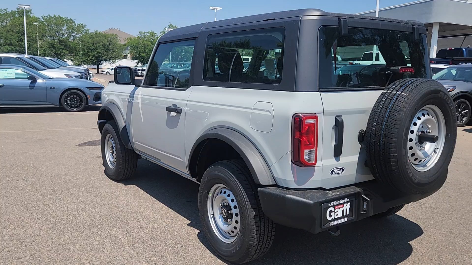 New 2026 Avalanche Gray Ford Base image 6