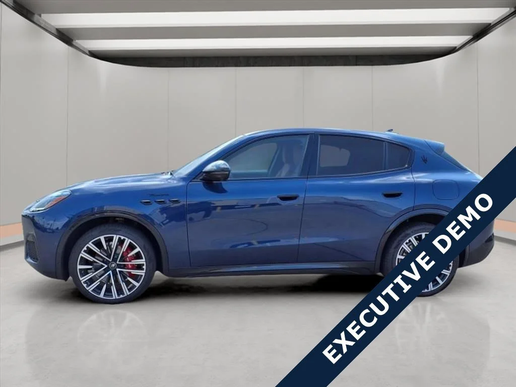 New 2025 Blue Maserati Modena image 4