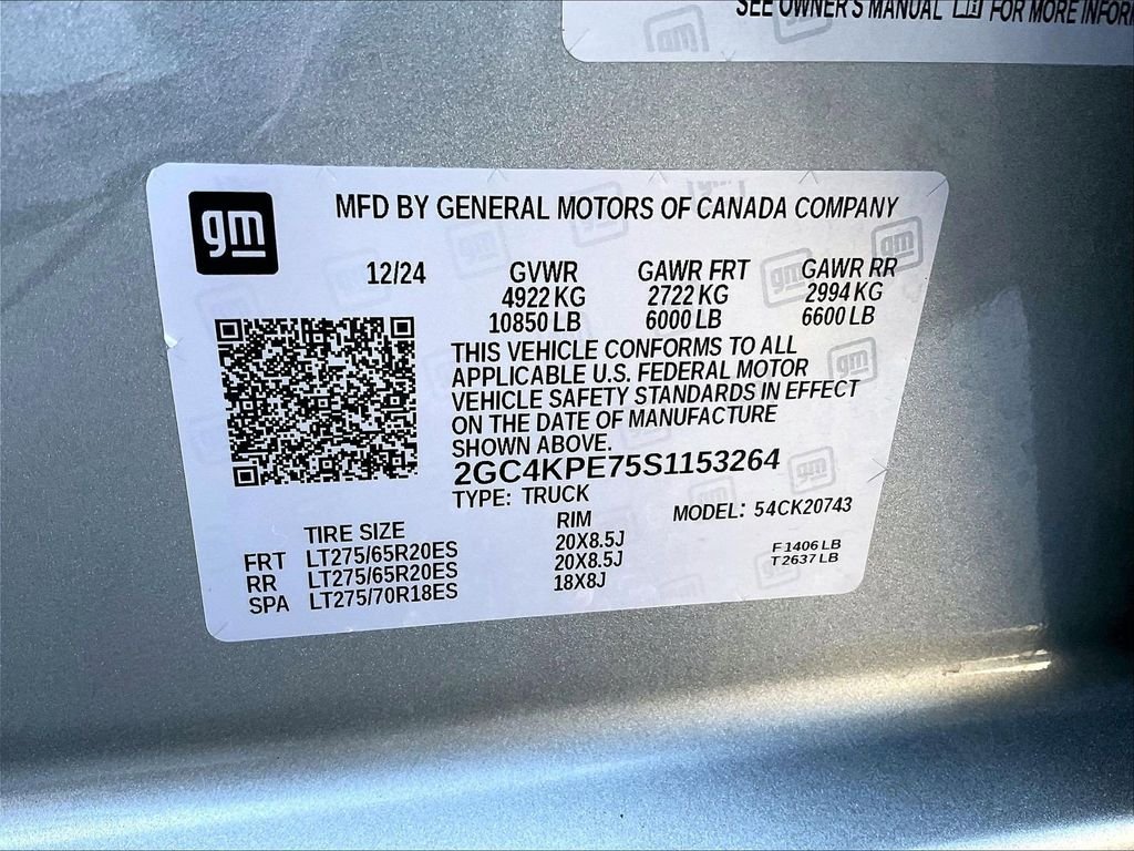 Used 2025 Gray Chevrolet LTZ image 37