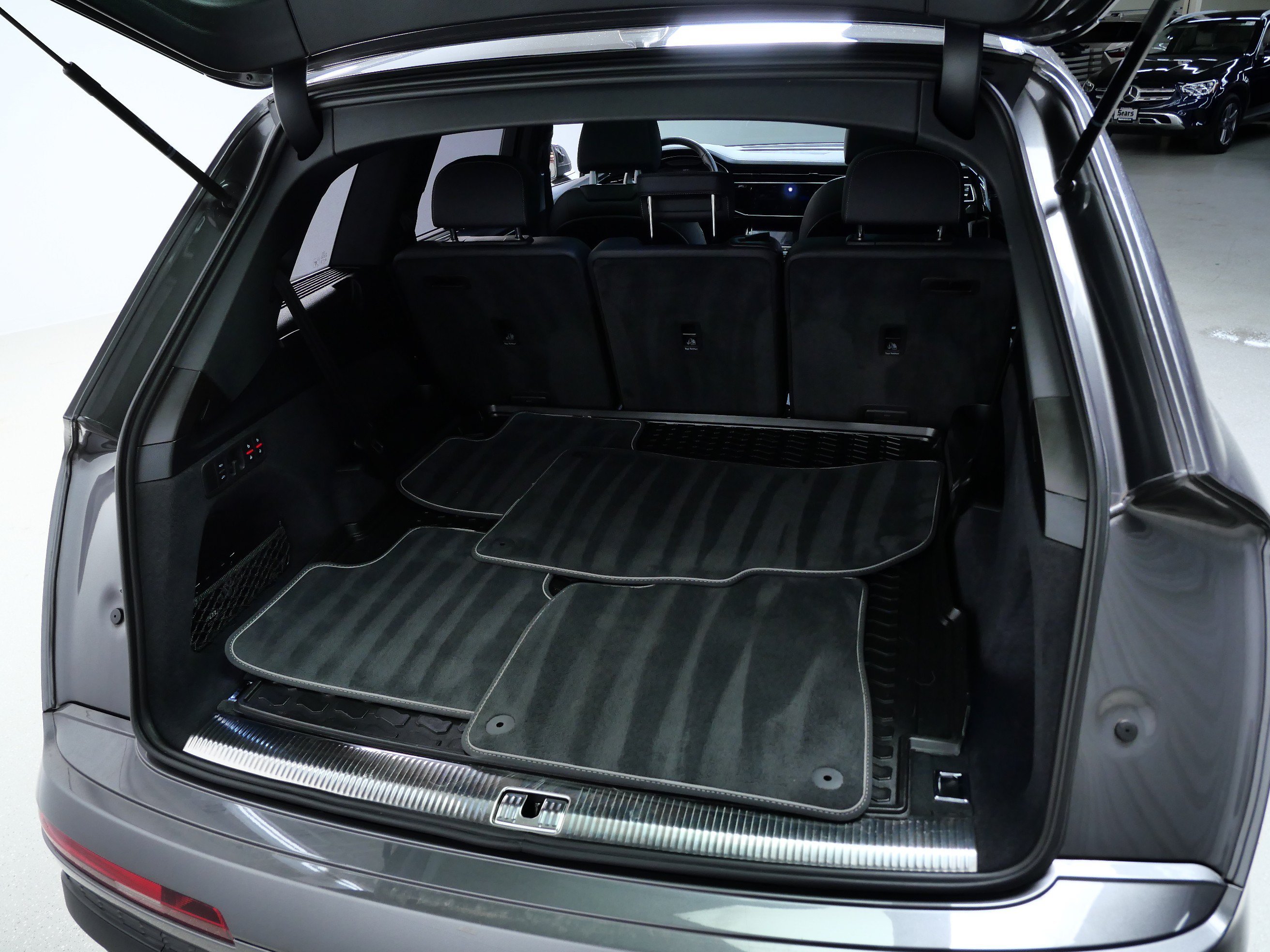 Used 2025 Samurai Gray Metallic Audi Premium Plus image 7