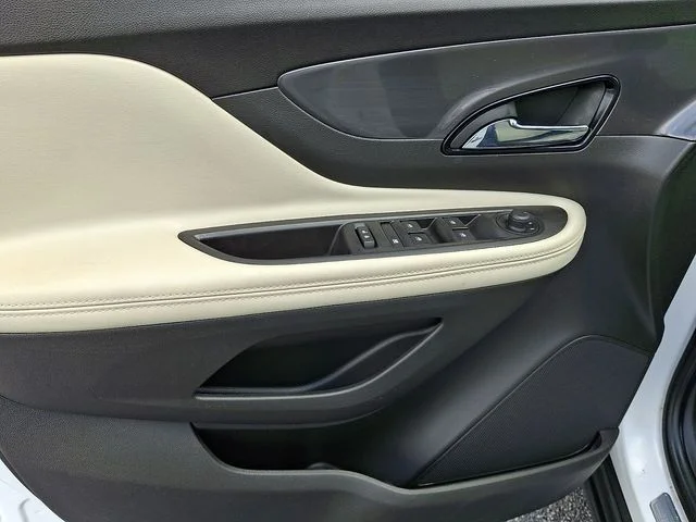 Used 2020 White Buick Preferred image 12