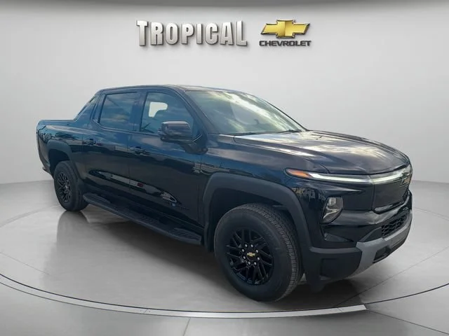 New 2026 Black Chevrolet LT - Extended Range image 5