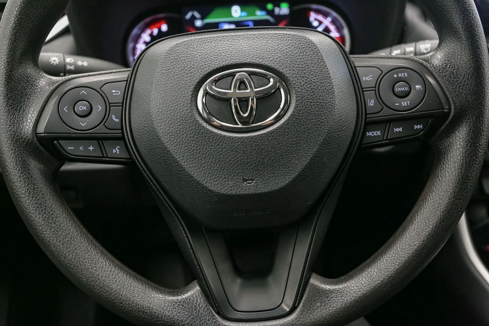 Used 2025 Midnight Black Metallic TOYOTA  image 30