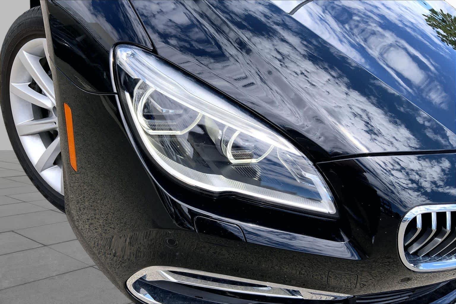 Used 2018 Black Sapphire Metallic BMW 640i xDrive image 27