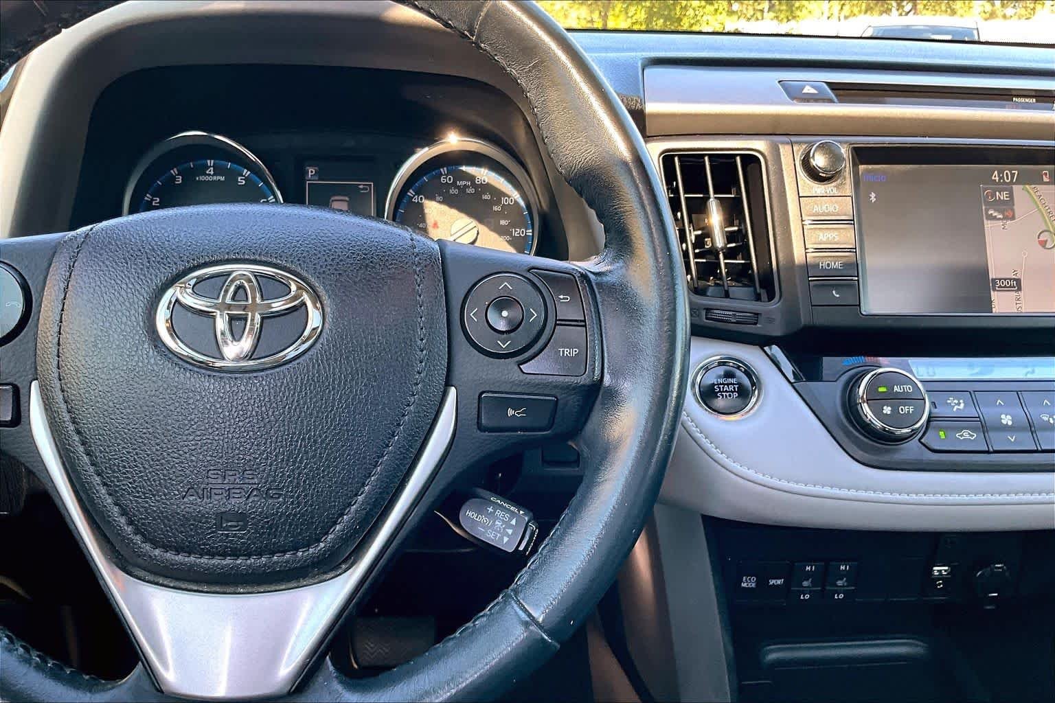 Certified Used 2018 Magnetic Gray Metallic Toyota Limited image 25