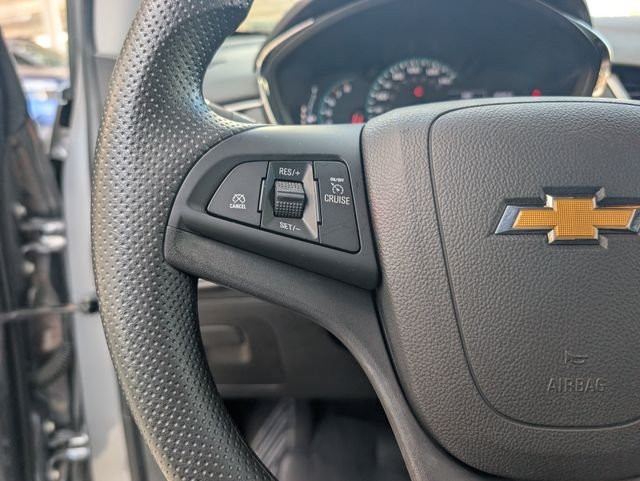 Used 2020 Gray Chevrolet LS image 13