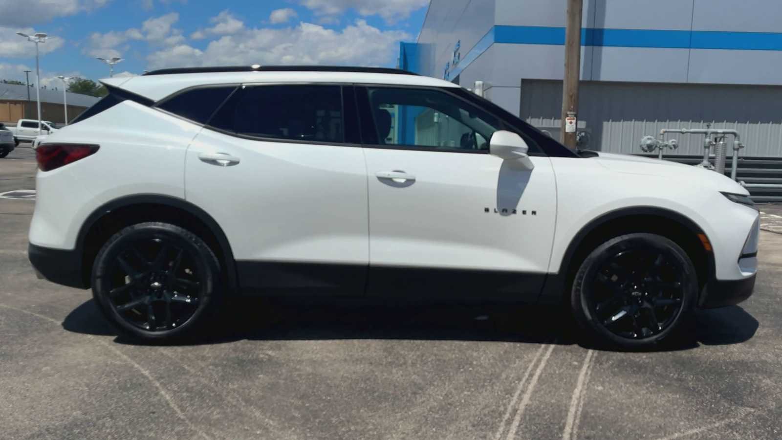 2024 Chevrolet Blazer 2LT - Photo 9