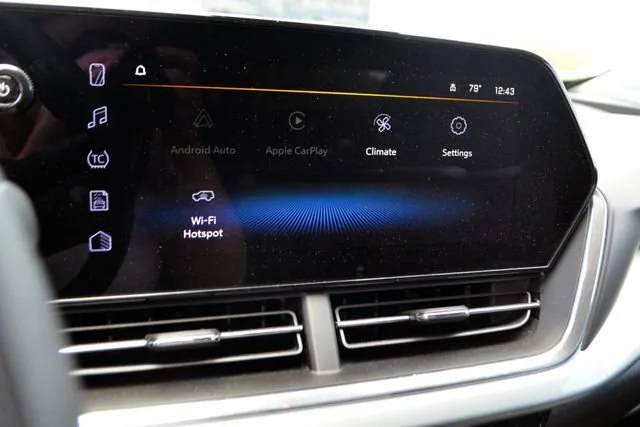 2025 Chevrolet Trax LT - Photo 19