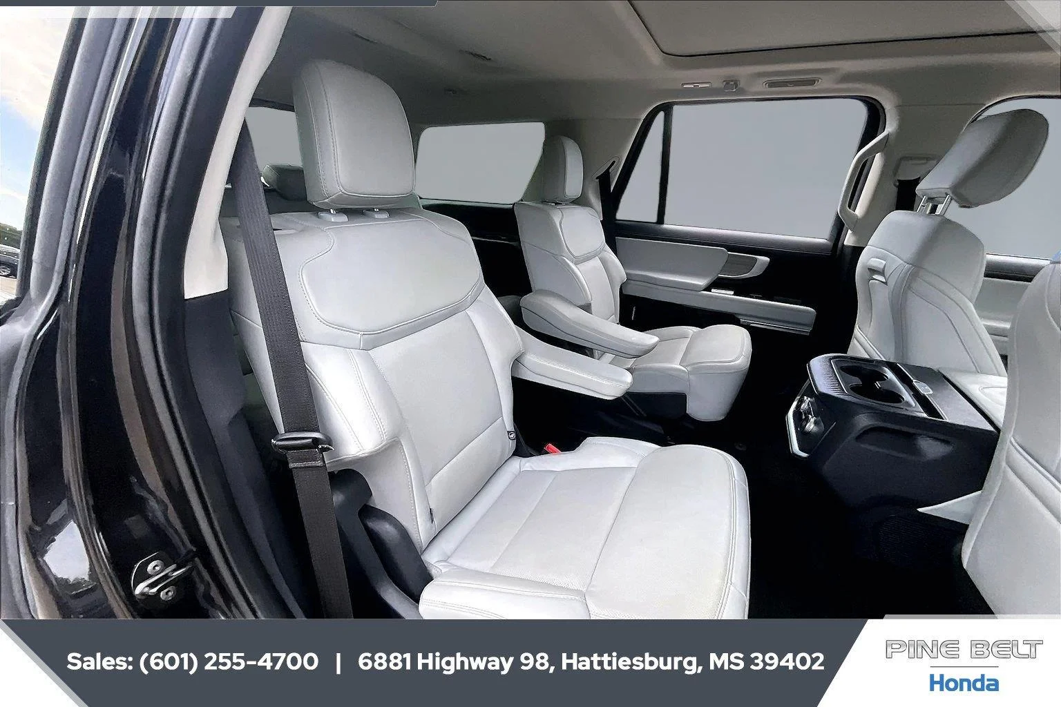 Used 2025 Agate Black Ford Platinum image 20