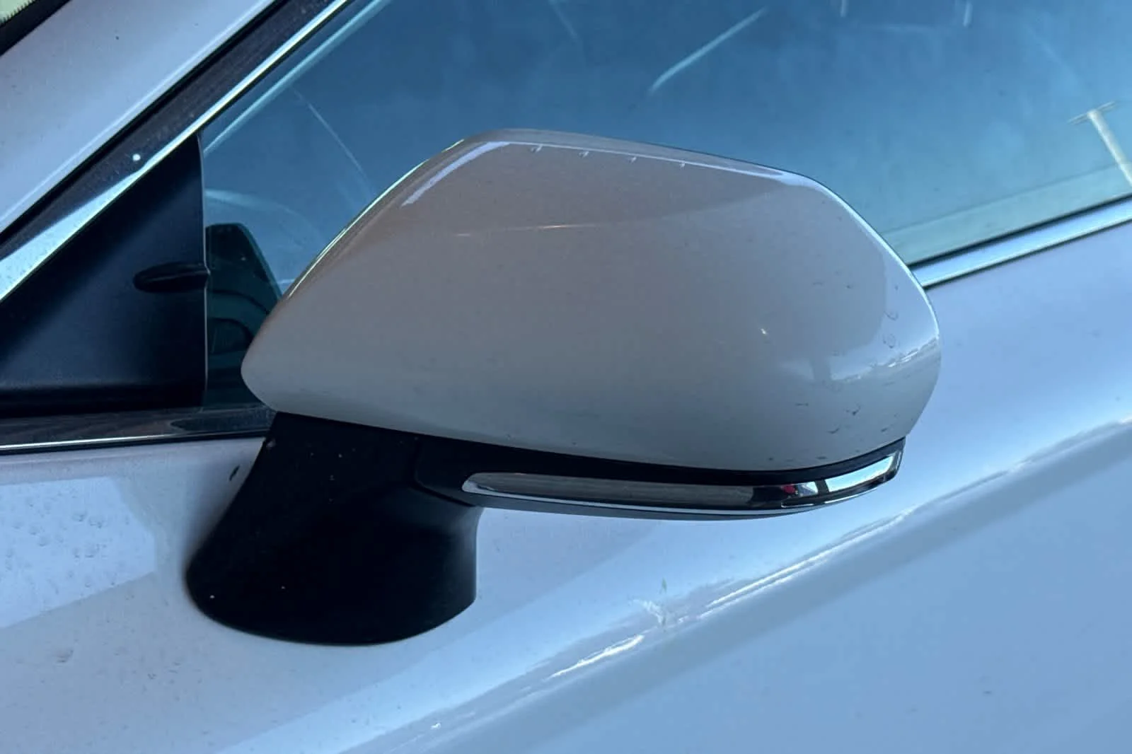 Used 2024 White Toyota SE image 6