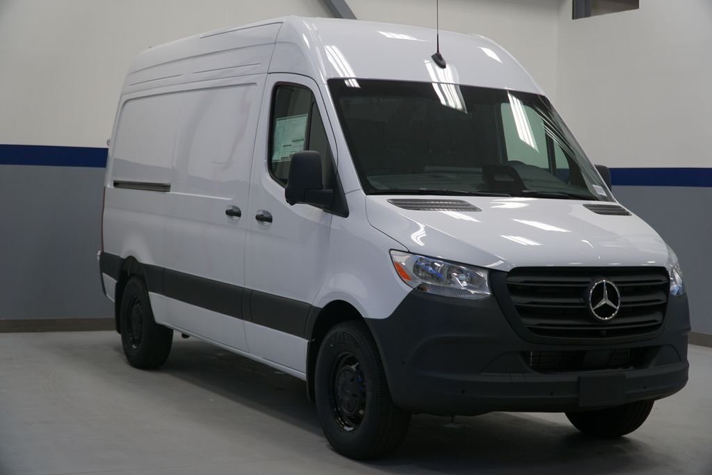 New 2026 Arctic White Mercedes-Benz Cargo 144 WB image 1