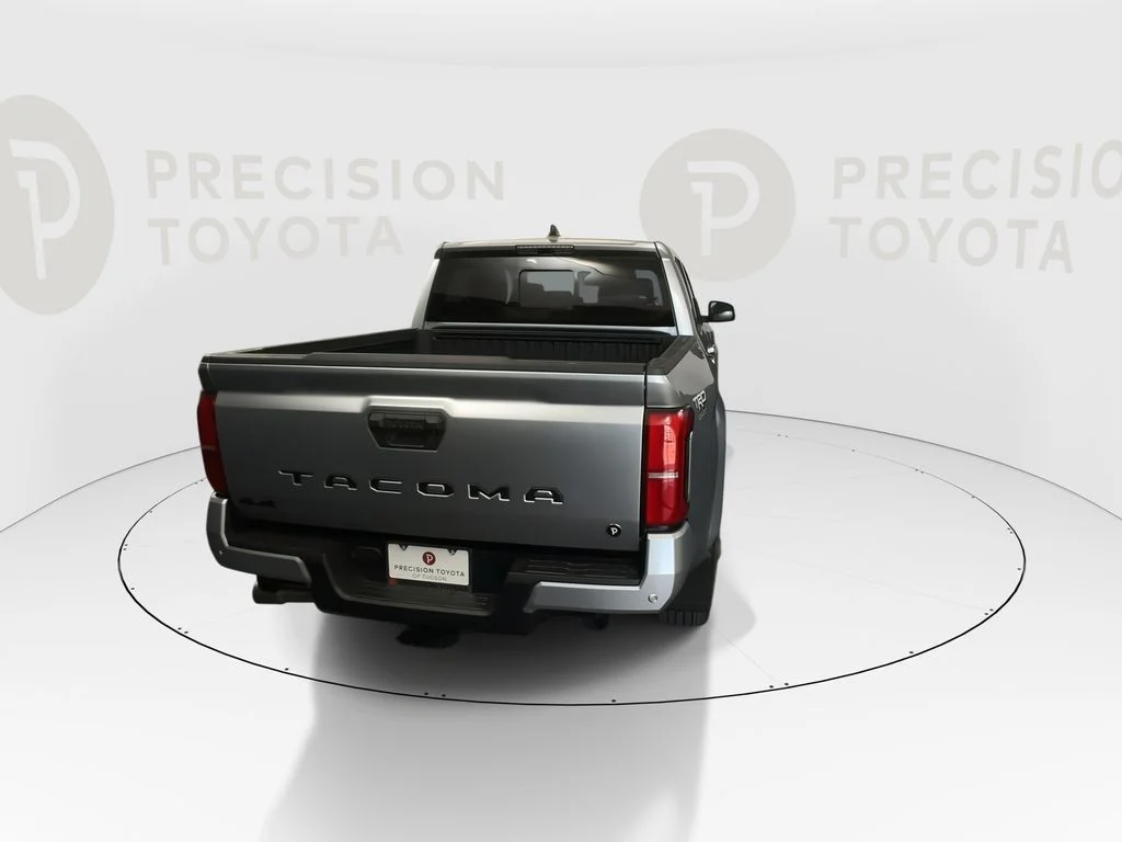 2026 Toyota Tacoma TRD Sport - Photo 17