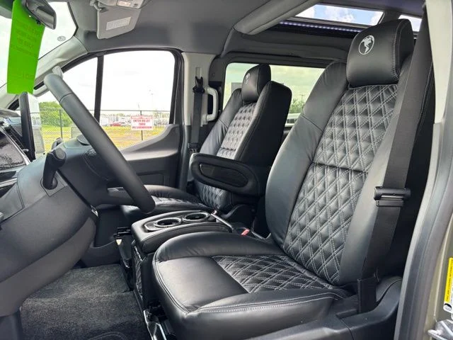 New 2026 Green Ford Explorer Limited SE image 17
