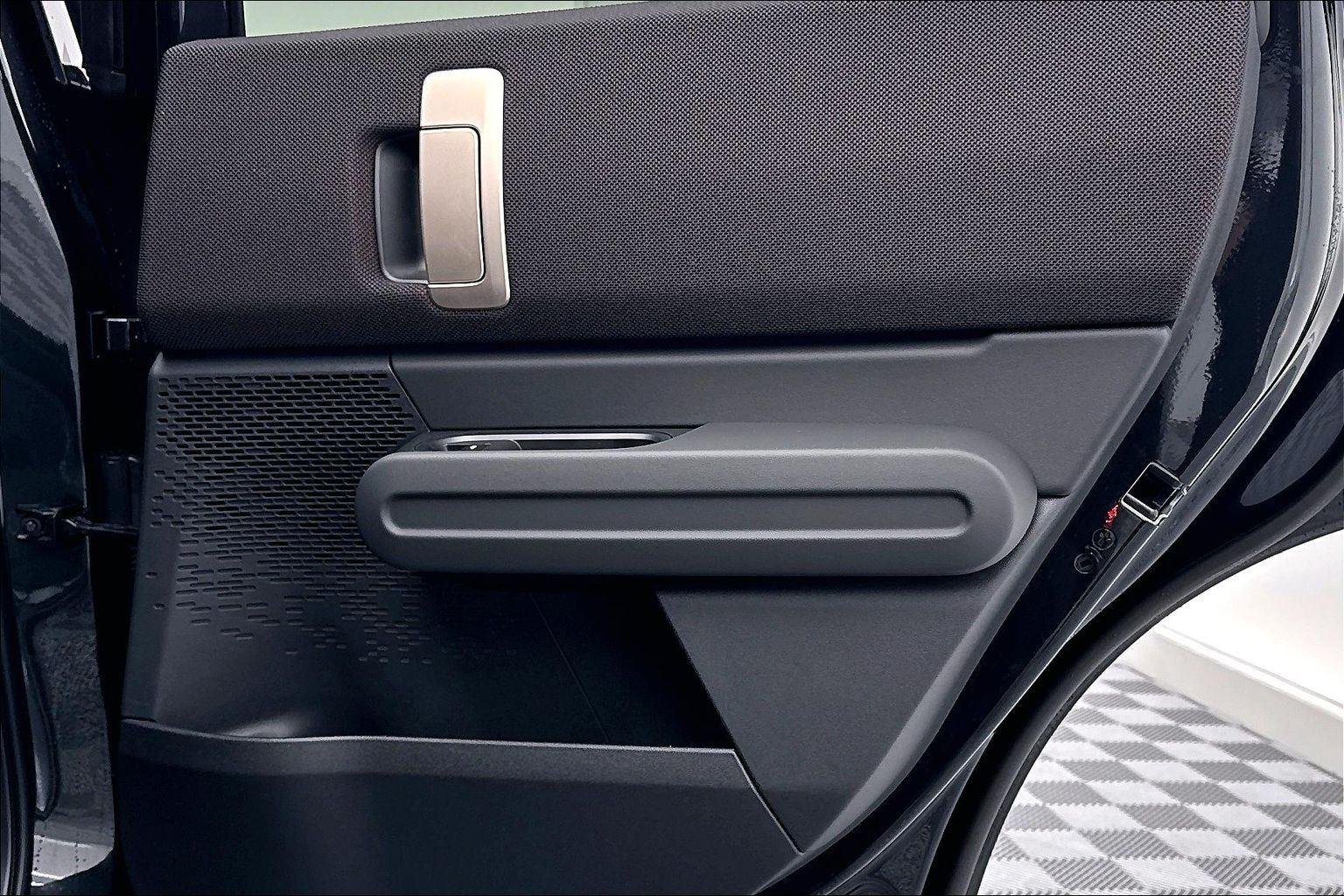 New 2027 Legend Grey Metallic MINI John Cooper Works image 32