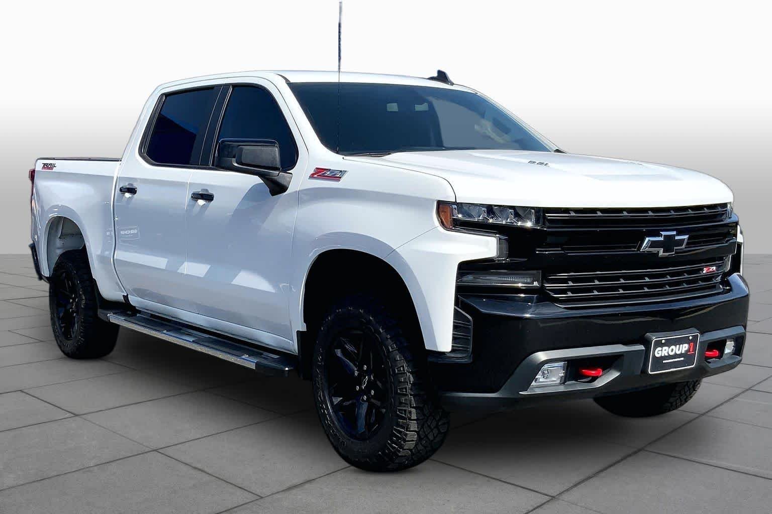 Certified Used 2020 SUMMIT WHITE Chevrolet LT Trail Boss image 3