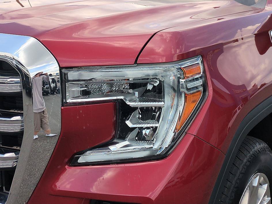 Used 2020 Red Quartz Tintcoat GMC SLE image 9