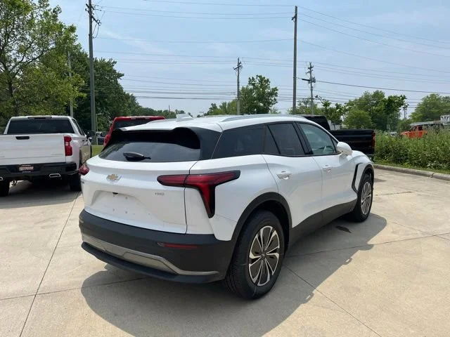 2025 Chevrolet Blazer EV LT - Photo 30