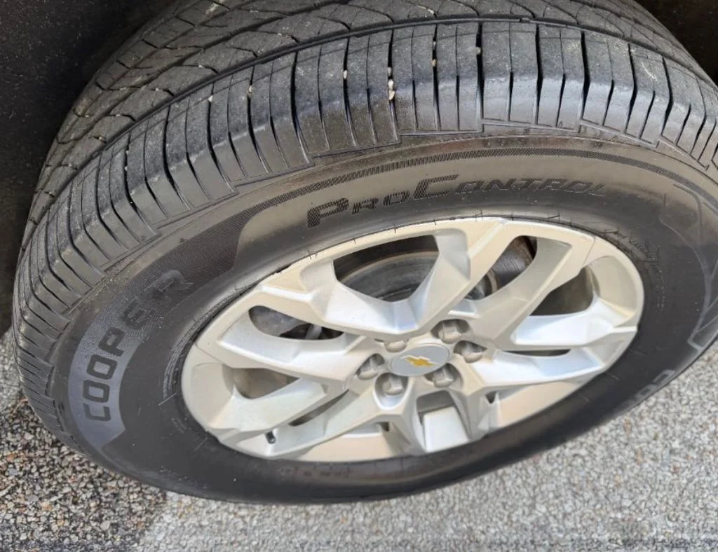Used 2020 Gray Chevrolet LS image 8