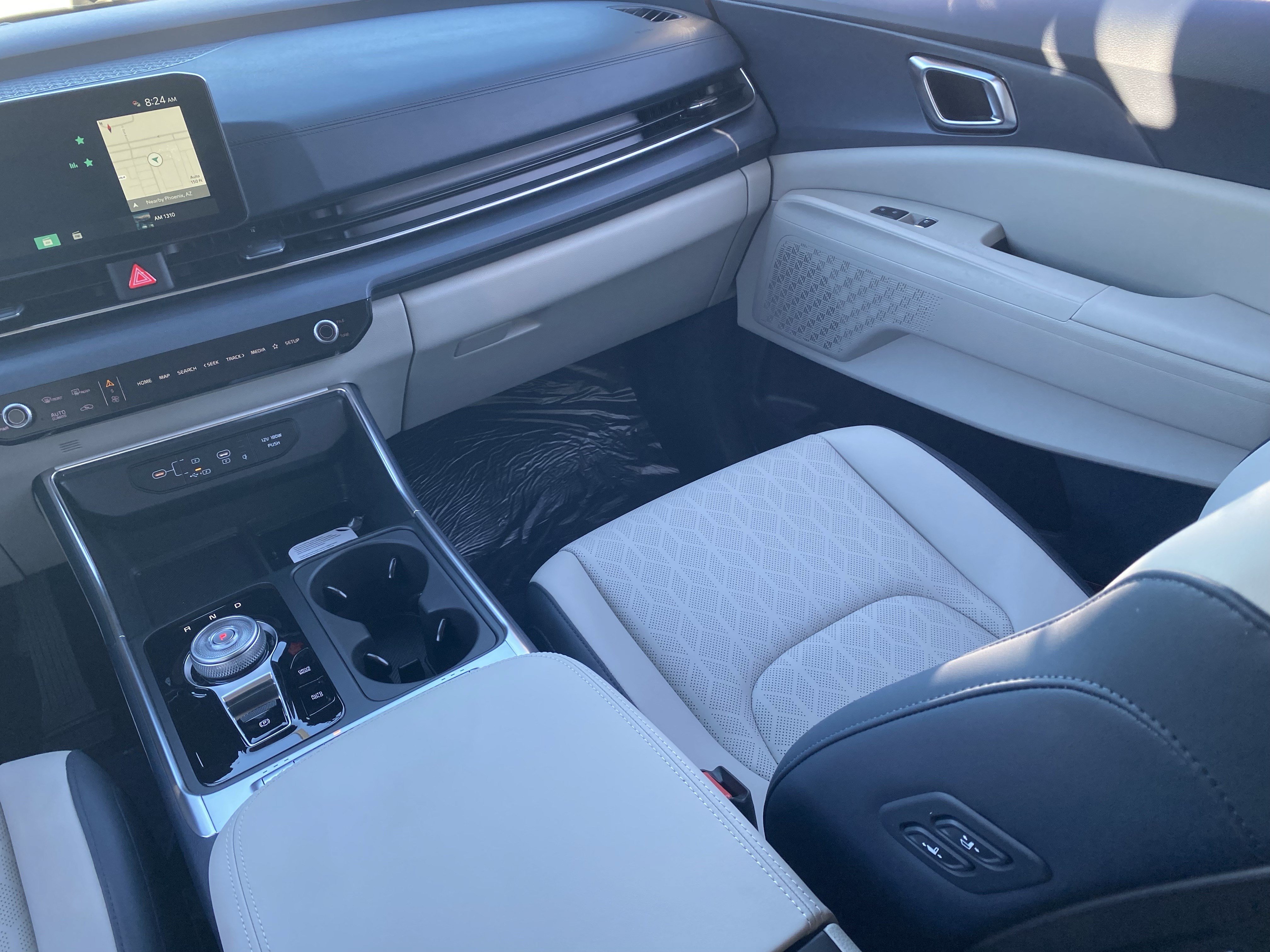 New 2026 Ivory Silver Kia EX image 14