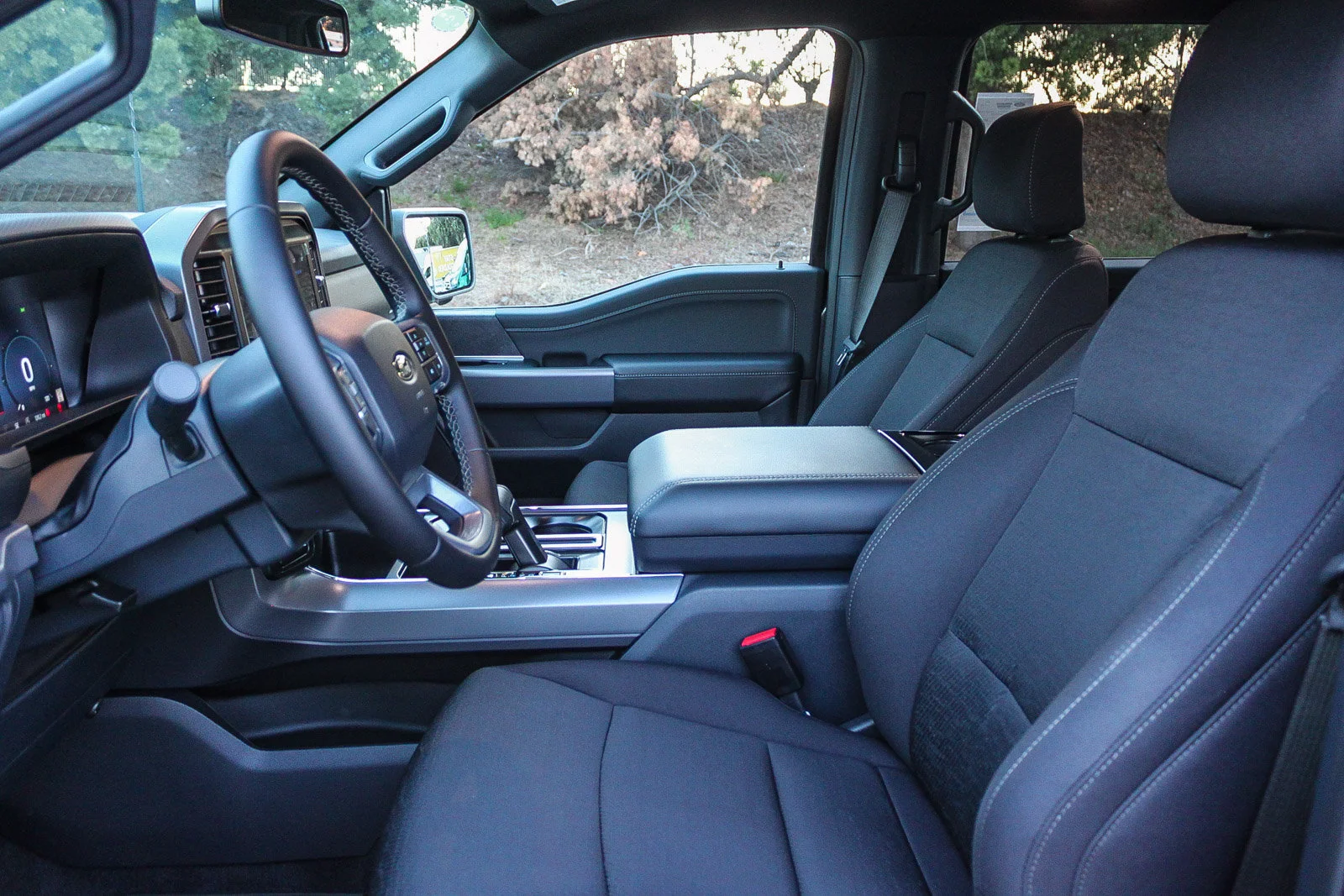 New 2026 Oxford White Ford XLT image 20