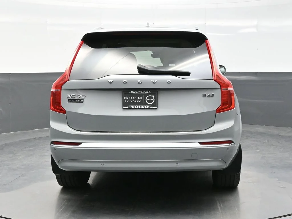 Certified Used 2024 Vapour Grey Volvo Plus image 6