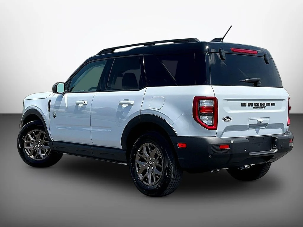 New 2026 Space White Metallic Ford Big Bend® image 3