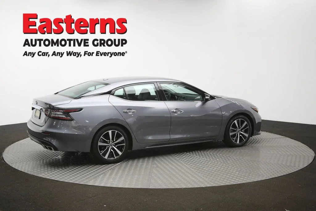 Used 2023 Gray Nissan SV image 43