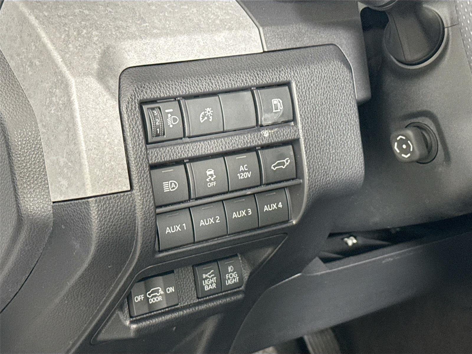 Used 2025 Ice Cap Toyota Hybrid Trailhunter image 16