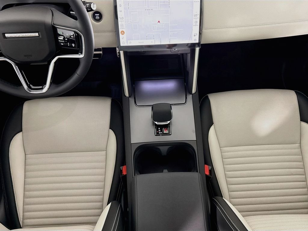 New 2026 Fuji White Land Rover Landmark image 18