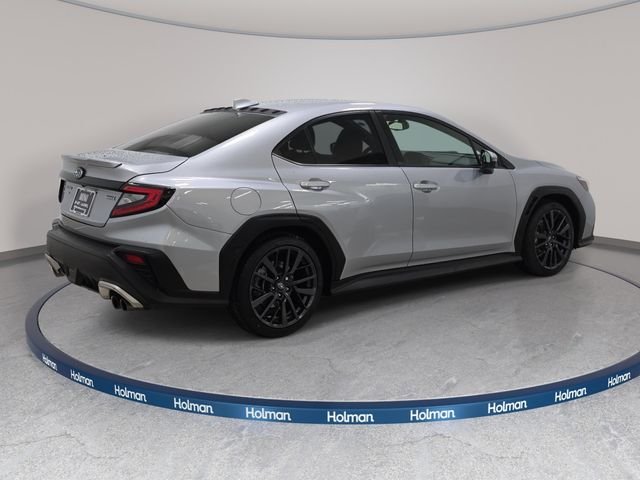 Used 2022 Silver Subaru Limited image 6
