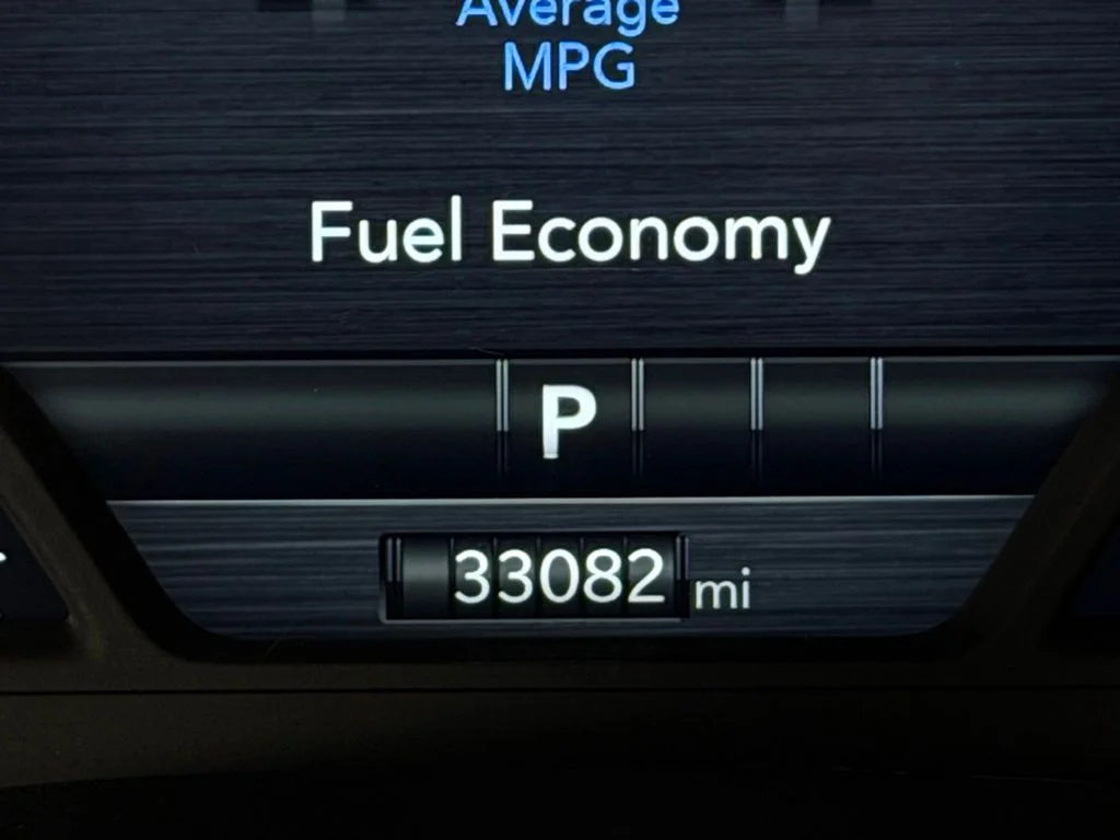 Used 2025 White Ram Laramie image 16