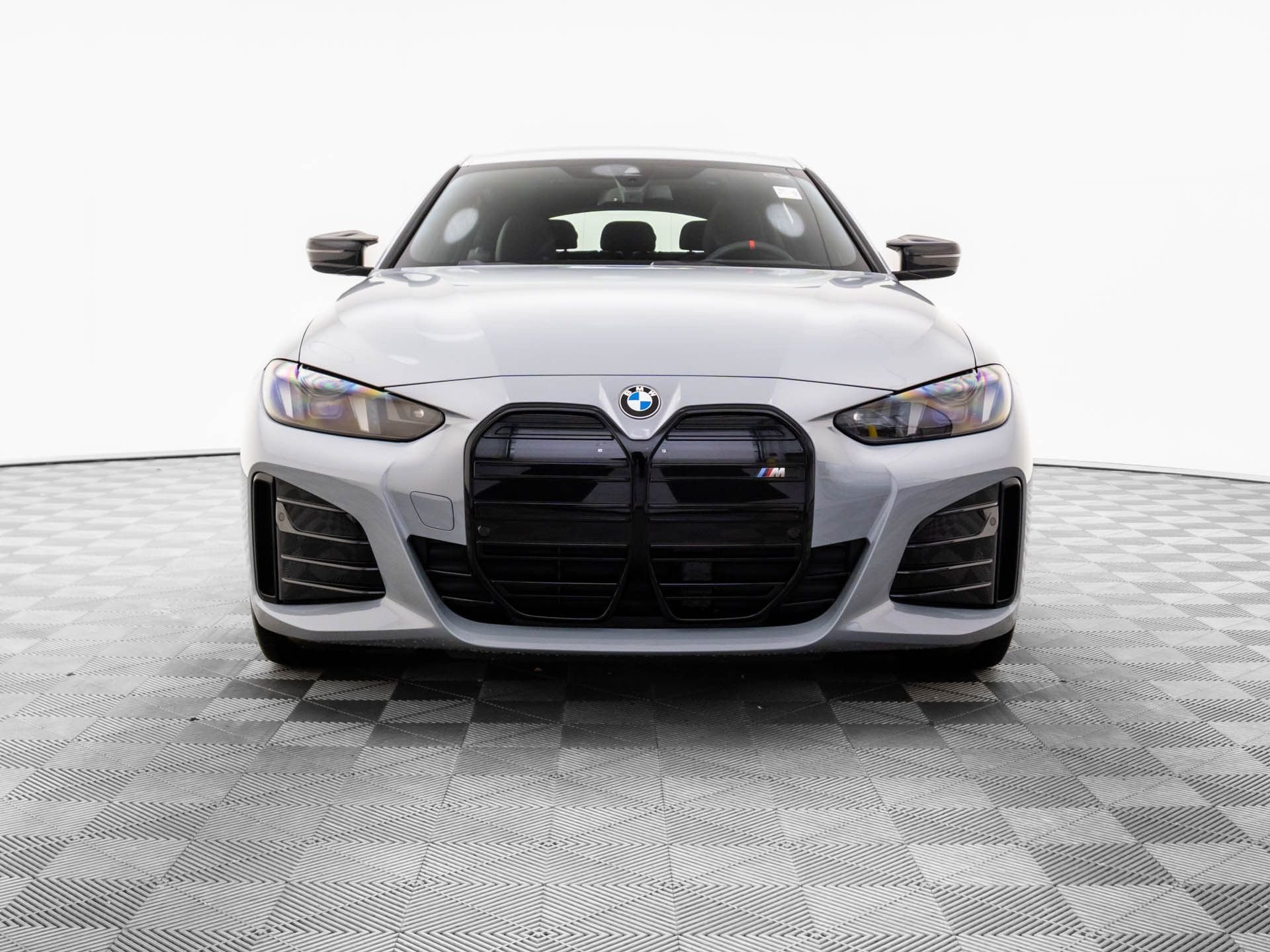 New 2026 Brooklyn Grey Metallic BMW M60 image 9