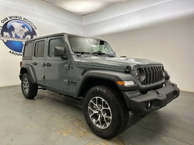 New 2026 Anvil Clear-Coat Exterior Paint Jeep Sport S image 12