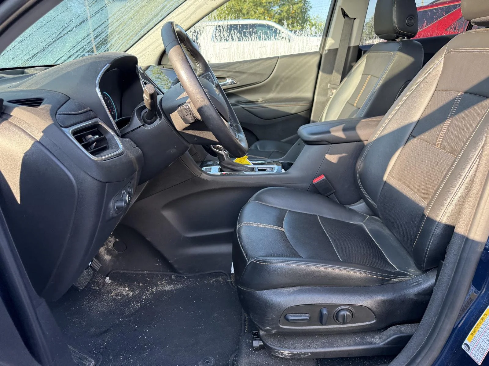 Used 2022 BLUE GLOW METALLIC Chevrolet Premier image 8