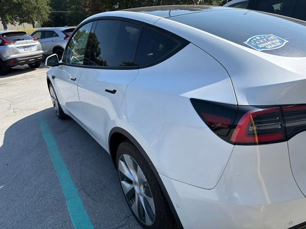 Used 2021 White Tesla Long Range image 4