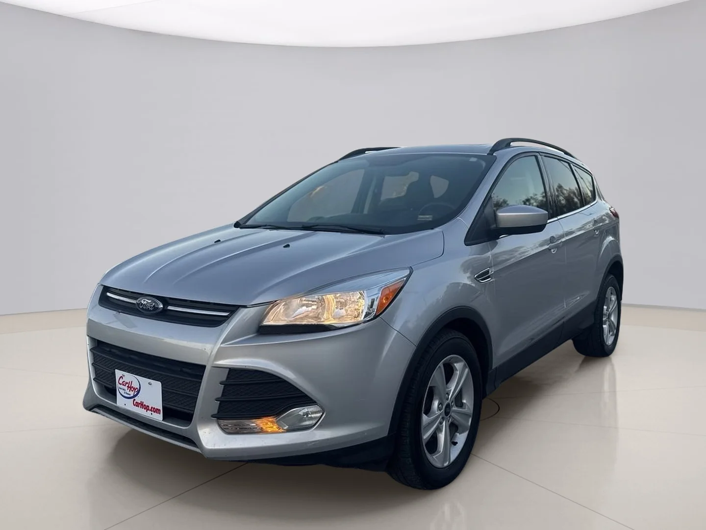 Used 2016 Silver Ford SE image 10