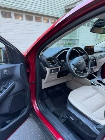 Used 2020 Rapid Red Metallic Tinted Clearcoat Ford Titanium image 3