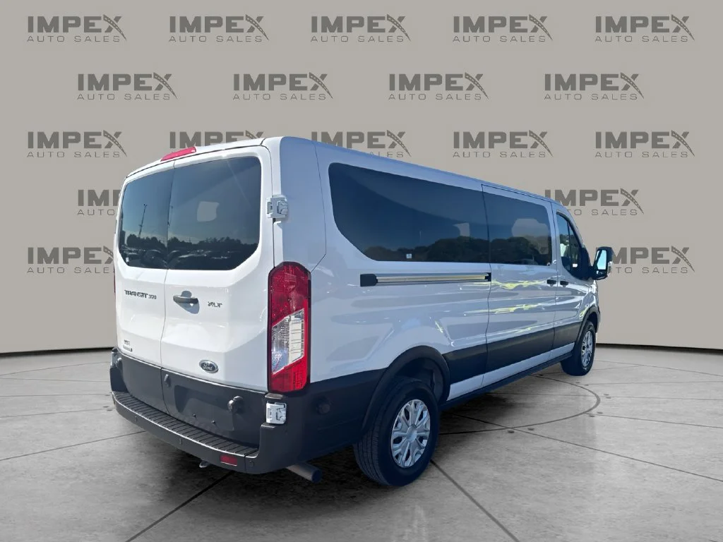 Used 2024 White Ford XLT image 5