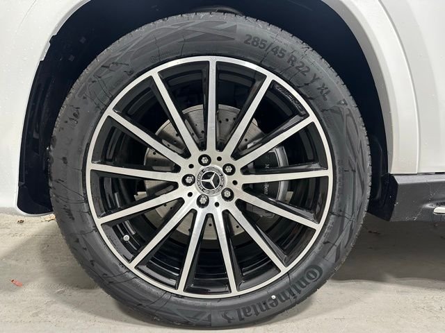 New 2026  Mercedes-Benz GLS 450 image 17