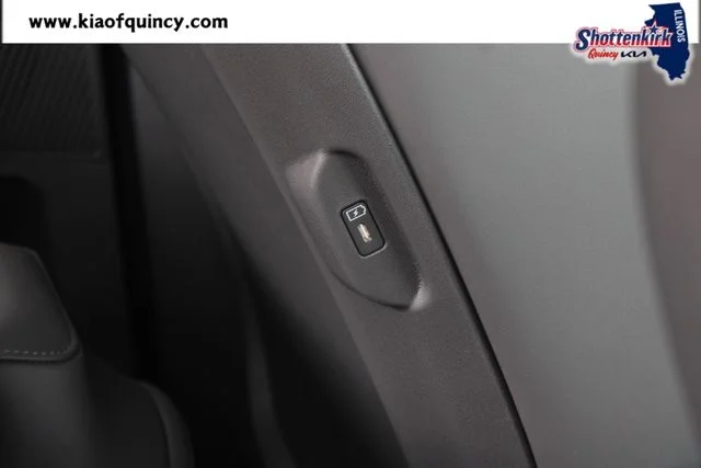 New 2027 Blue Kia X-Line S image 18