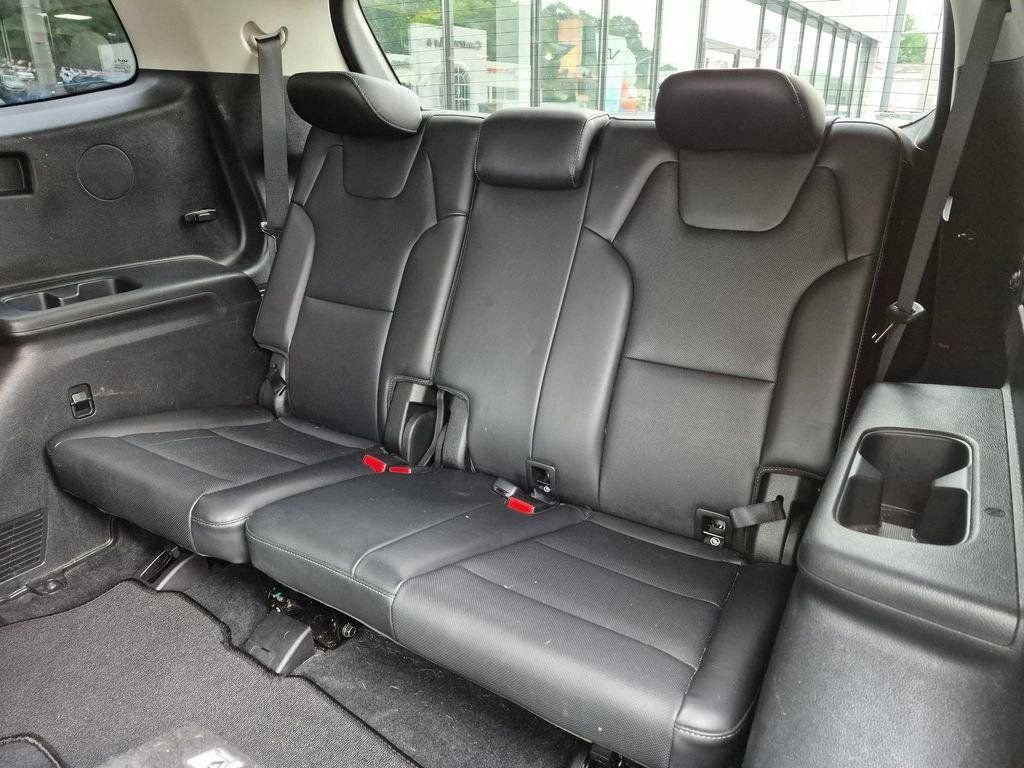 Certified Used 2022 Green Kia EX image 28
