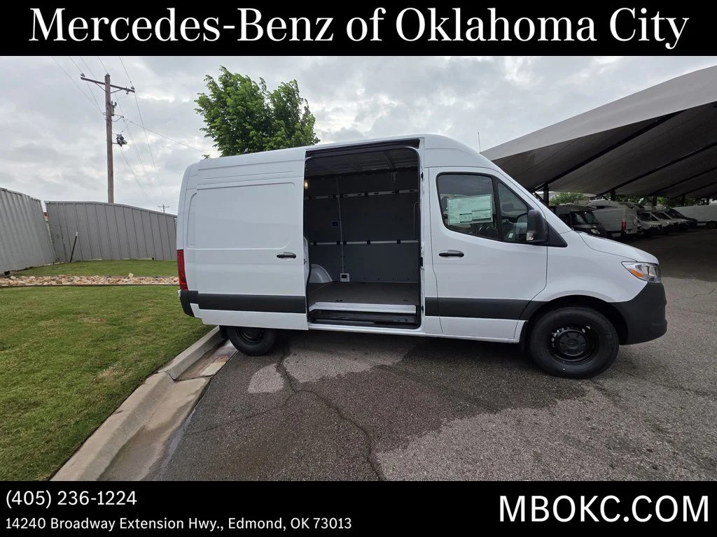 New 2026 Arctic White Mercedes-Benz Cargo 144 WB image 3