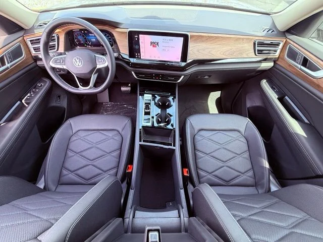 New 2026 Gray Volkswagen 2.0T SE w/Technology image 12